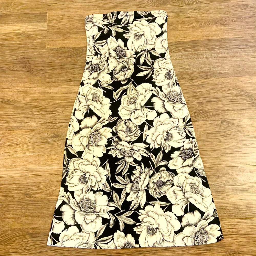 Strapless dress
